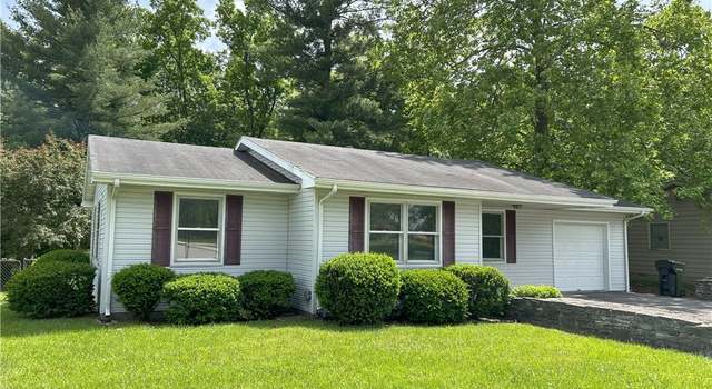 Photo of 1653 Valley Dr, Madison, IN 47250