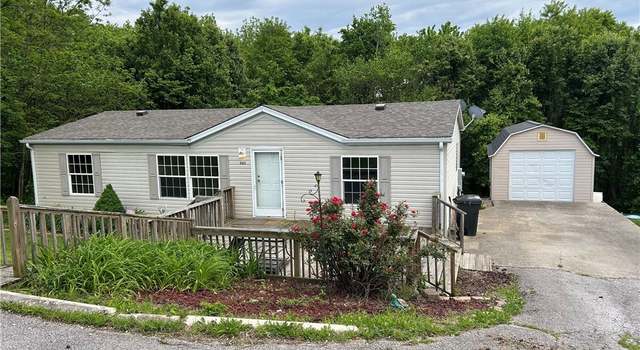 Photo of 503 Floyd St, Corydon, IN 47112