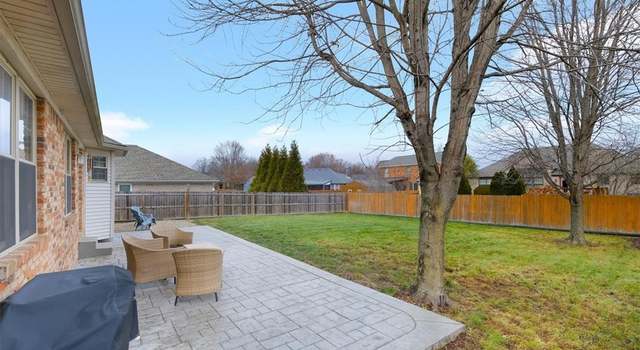 Photo of 8524 Plum Run Dr, Sellersburg, IN 47172