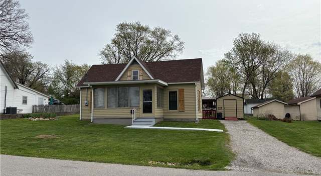 Photo of 903 N College Ave, Salem, IN 47167