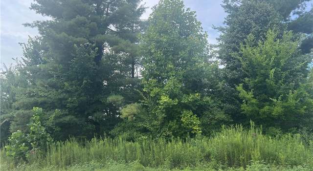Photo of 3589 Lawrence Banet Rd, Floyds Knobs, IN 47119