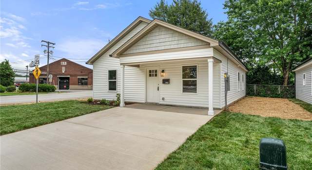 Photo of 1022 Howard Ave, Jeffersonville, IN 47130