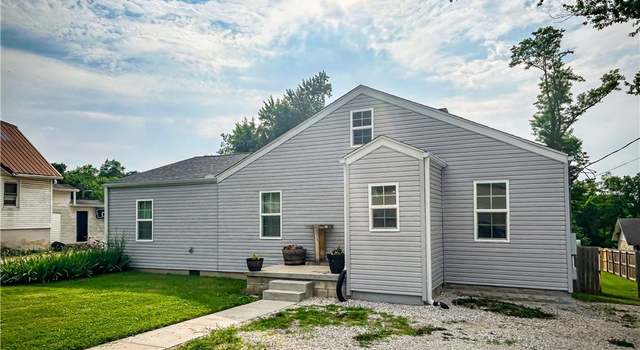 Photo of 613 N Gospel St, Paoli, IN 47454