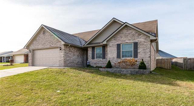 Photo of 2243 Morning Glory Dr, Sellersburg, IN 47172