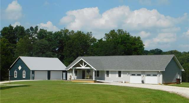 Photo of 3219 N Nubian Rd, Salem, IN 47167