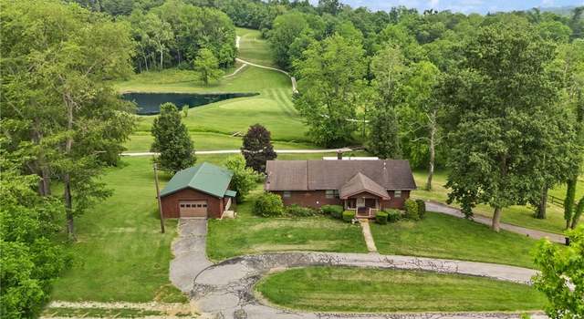 Photo of 748 E Main St, Paoli, IN 47454
