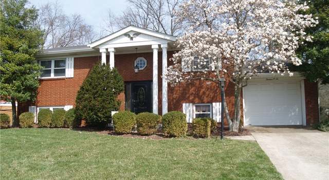 Photo of 1306 E Walford Dr, Jeffersonville, IN 47130