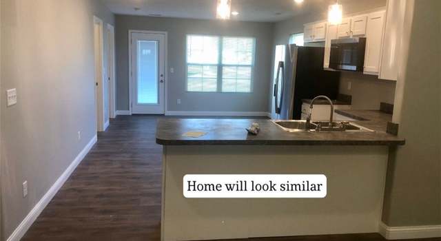 Photo of 2007 Aster Dr, Jeffersonville, IN 47130