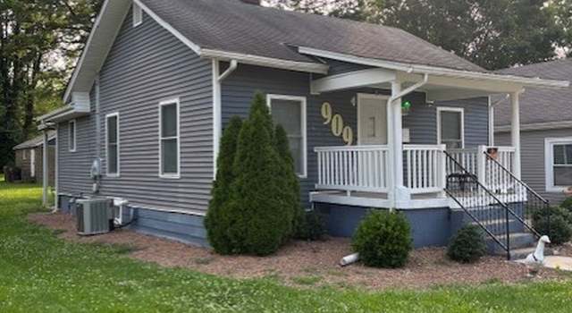 Photo of 909 N Mckinley Ave, Clarksville, IN 47129