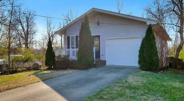 Photo of 3854 Wayne St, New Albany, IN 47150