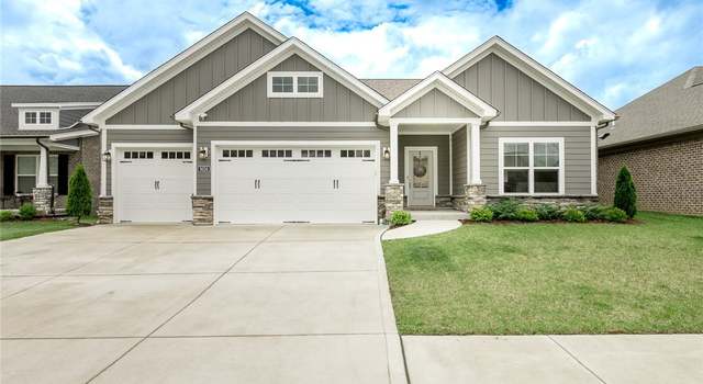 Photo of 3026 Bridlewood Ln, New Albany, IN 47150