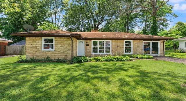 Photo of 1501 Mctavish Dr, Clarksville, IN 47129
