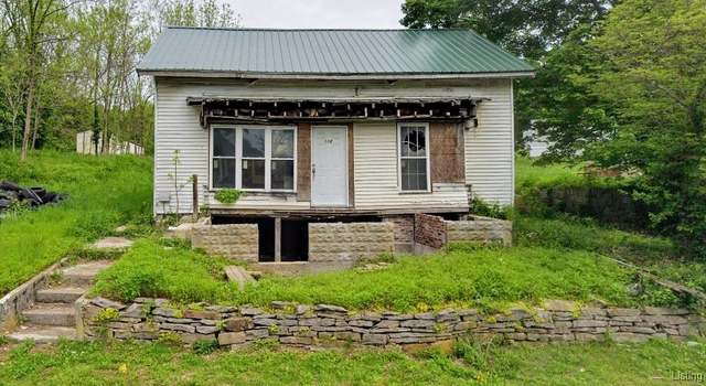 Photo of 110 E Old Water St, Marengo, IN 47140