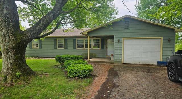 Photo of 205 Smith Ln, Hanover, IN 47243