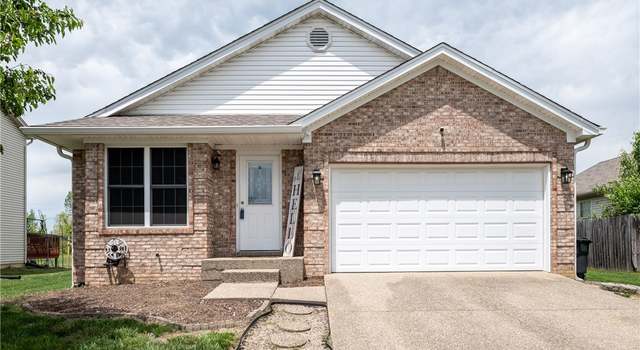 Photo of 7604 Joseph Dr, Sellersburg, IN 47172