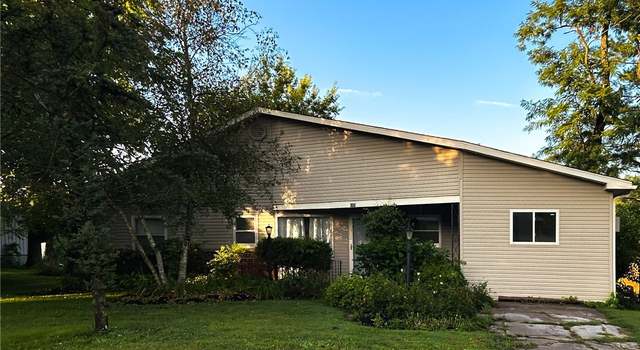 Photo of 1117 SE Main St, Paoli, IN 47454