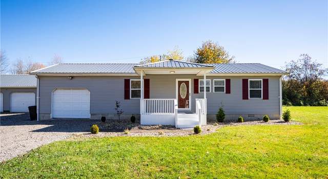 Photo of 455 S Shady Ln, Austin, IN 47102
