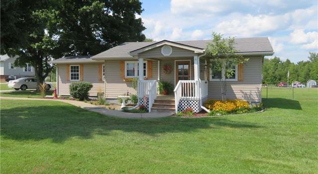 Photo of 10167 E State Road 362, Nabb, IN 47147