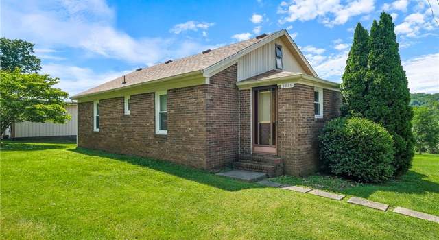 Photo of 3335 Hill St NE, Crandall, IN 47114