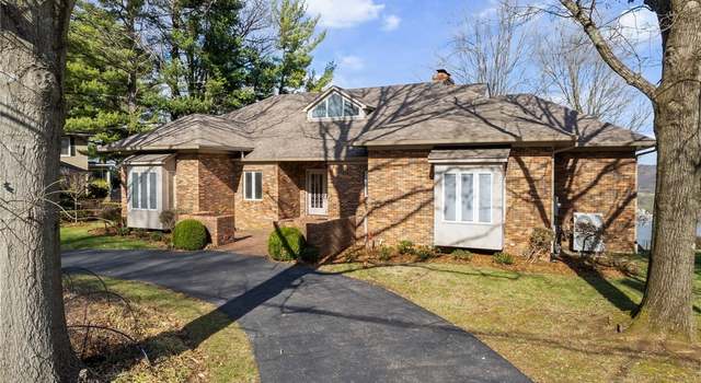 Photo of 1311 S Riverview Dr, Hanover, IN 47243