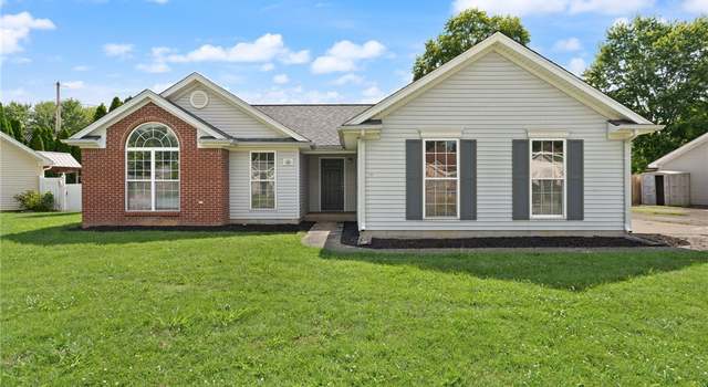 Photo of 213 Bittersweet Rd, Jeffersonville, IN 47130