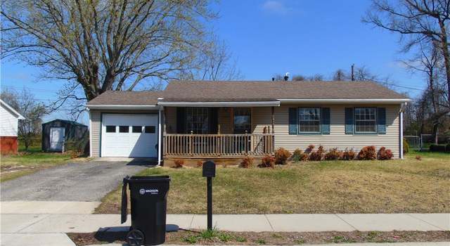 Photo of 1624 Oak Hill Dr, Madison, IN 47250