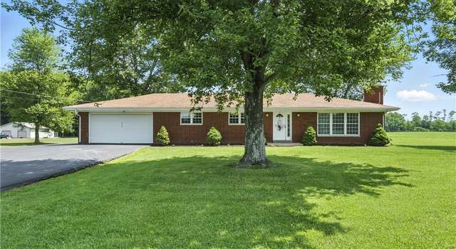 Photo of 6706 Vesta Rd, Charlestown, IN 47111