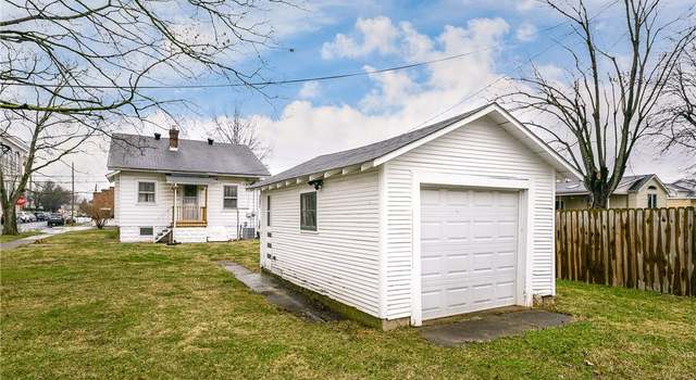 Photo of 431 E 7th St, Jeffersonville, IN 47130