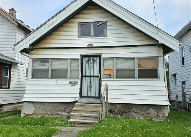Property at 1303 Albert St, Toledo, OH 43605, 2 beds, 1 bath