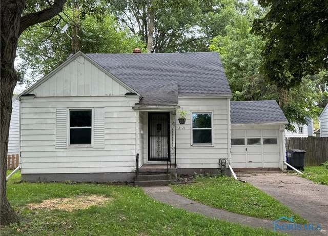 Property at 2126 Marlow Rd, Toledo, OH 43613, 3 beds, 1 bath