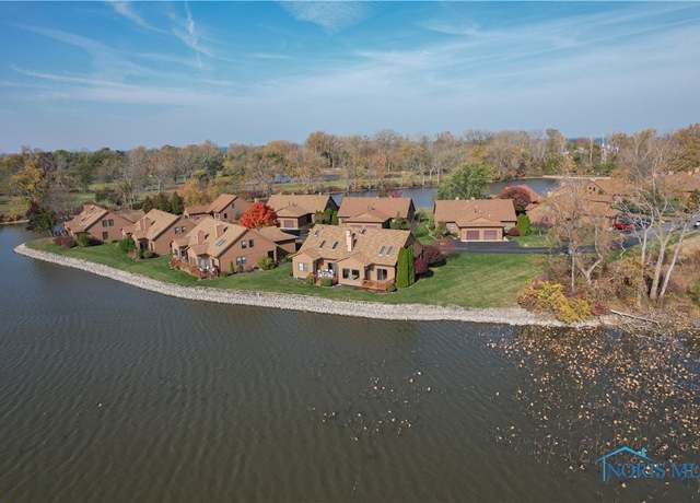 Property at 61 N Harbors End Dr, Port Clinton, OH 43452, 2 beds, 2 baths