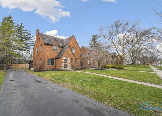 Property at 2351 Cheltenham Rd, Toledo, OH 43606, 3 beds, 1.5 baths
