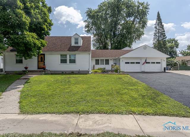 Property at 5528 302nd St, Toledo, OH 43611, 4 beds, 2 baths