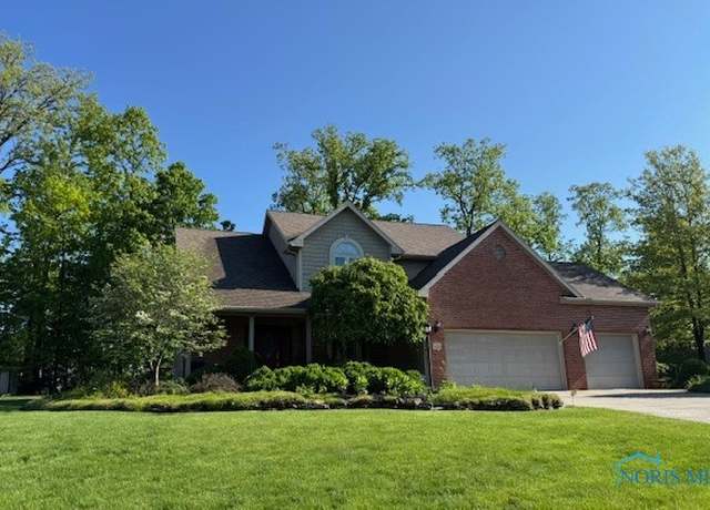 Property at 1612 Bay Hill Dr, Findlay, OH 45840, 4 beds, 2.5 baths