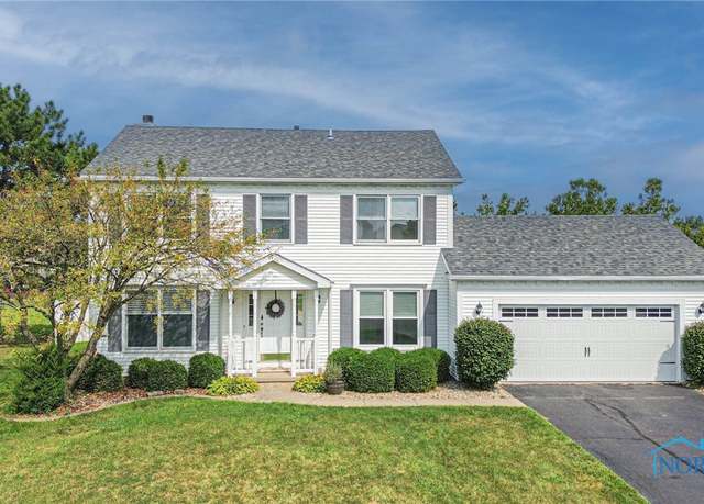 Property at 10278 White Oak Dr, Perrysburg, OH 43551, 4 beds, 2.5 baths