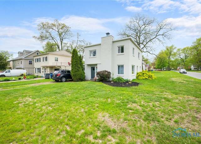 Property at 3855 Doty Dr, Toledo, OH 43613, 3 beds, 1 bath