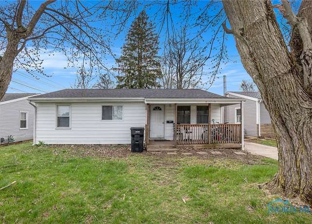 Property at 605 Davis St, Findlay, OH 45840, 5 beds, 2 baths