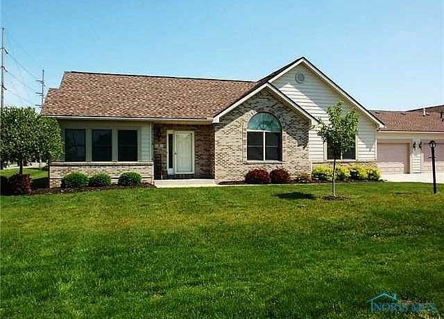 Property at 8 Zachary Cir, Waterville, OH 43566, 3 beds, 2 baths