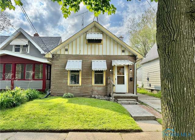 Property at 2723 Albion St, Toledo, OH 43610, 2 beds, 1 bath