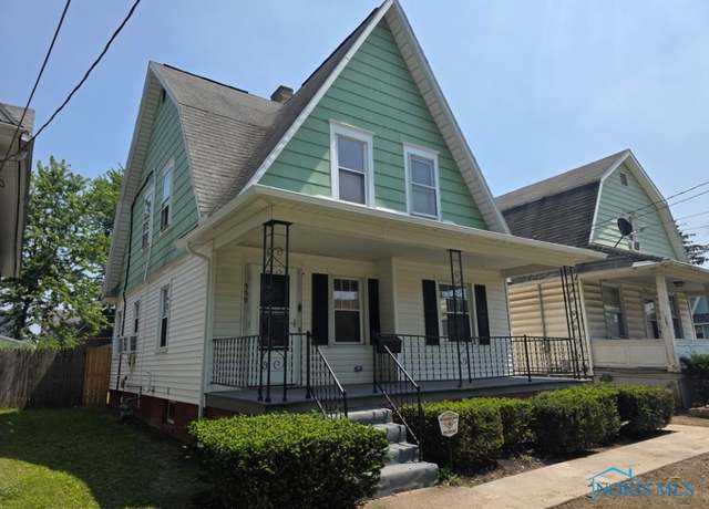 Property at 559 Yondota St, Toledo, OH 43605, 3 beds, 1.5 baths