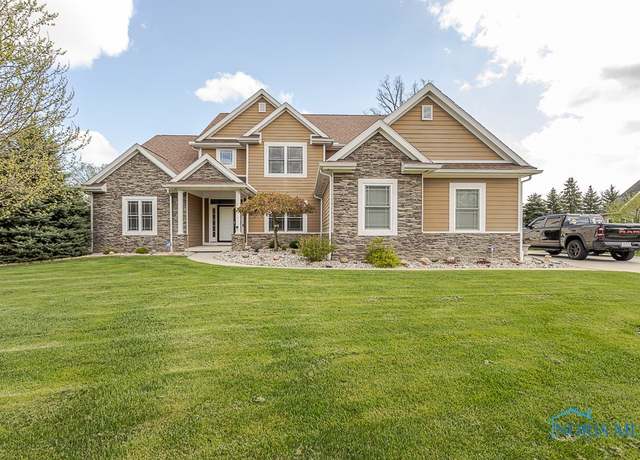 Property at 3643 Boulder Ridge Dr, Maumee, OH 43537, 4 beds, 3 baths