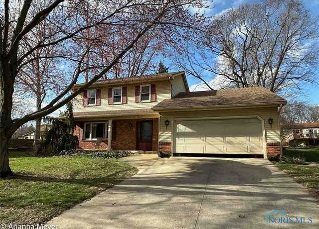 Property at 1212 Parkglen Ct, Toledo, OH 43615, 3 beds, 1.5 baths