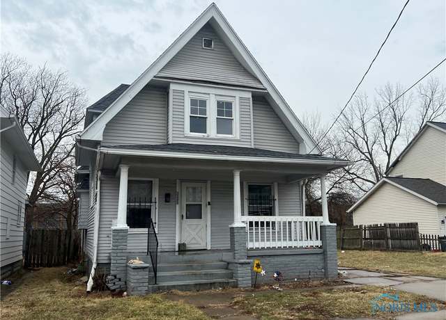 Property at 3265 Maplewood Ave, Toledo, OH 43610, 3 beds, 1 bath