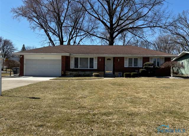 Property at 4727 Kathy Ln, Toledo, OH 43623, 3 beds, 2 baths