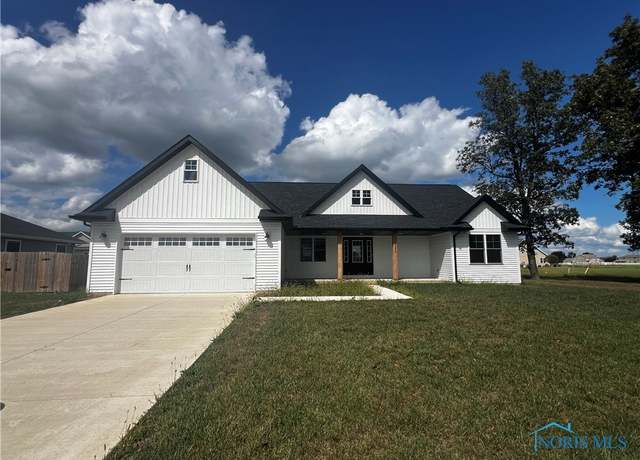 Property at 1354 Clairmont, Napoleon, OH 43545, 3 beds, 2 baths