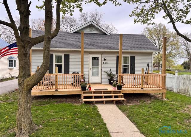 Property at 625 Noble Dr, Bryan, OH 43506, 2 beds, 1 bath