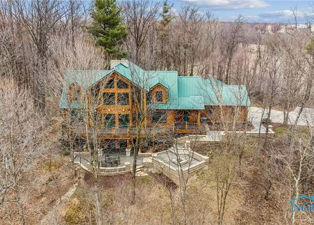 Property at 2252 County Road 220, Van Buren, OH 45889, 4 beds, 3.5 baths