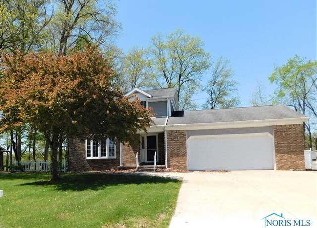 Property at 117 Scott Dr, Bryan, OH 43506, 3 beds, 2.5 baths