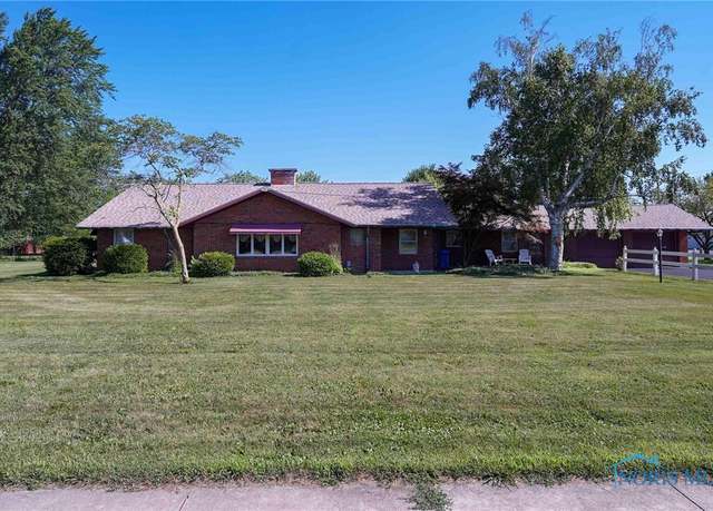 Property at 1330 6th St, Findlay, OH 45840, 3 beds, 2 baths