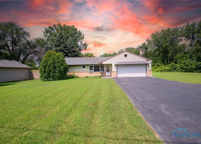 Property at 2211 E Harbor Ave, Toledo, OH 43611, 2 beds, 3 baths